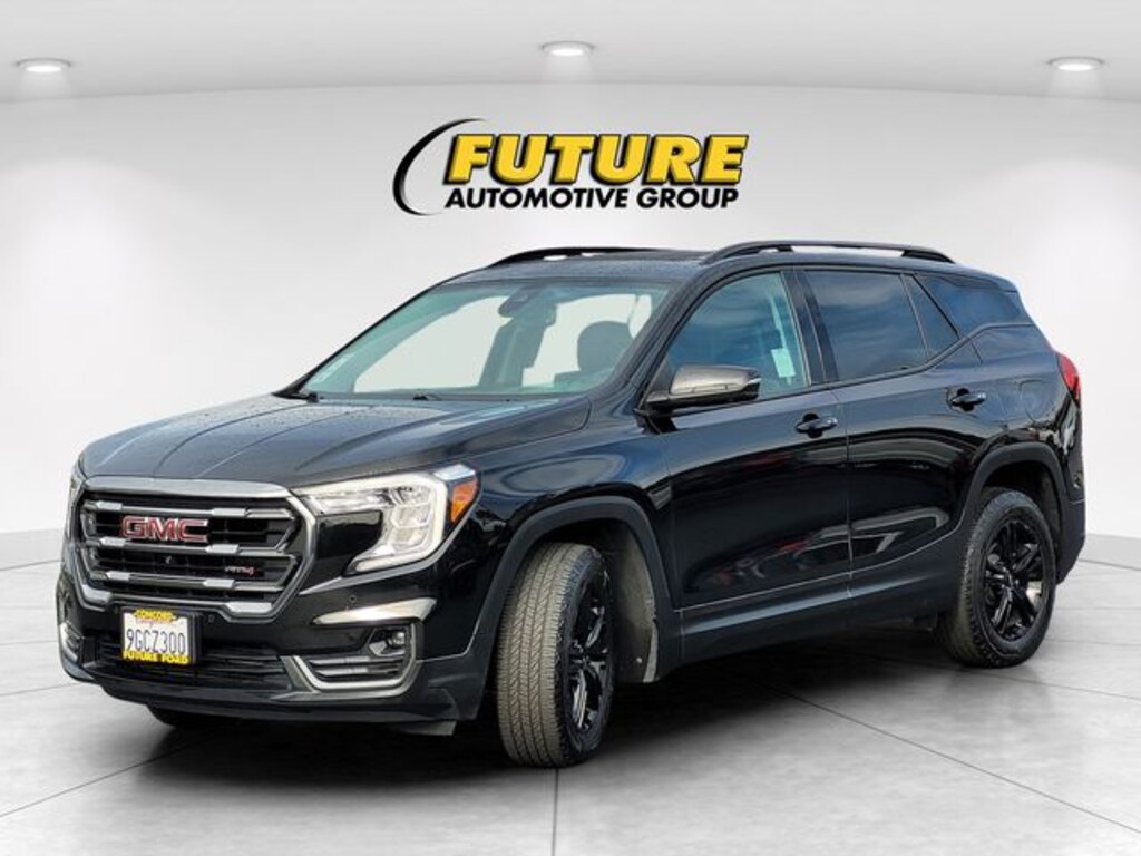 Used 2022 GMC Terrain AT4 SUV