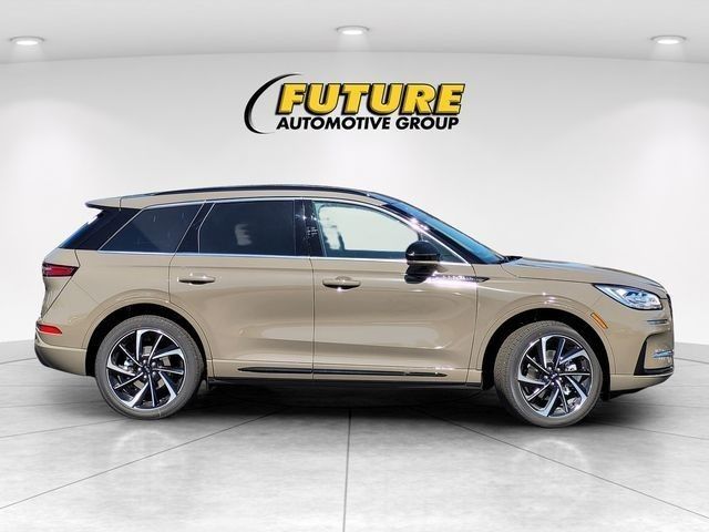 2025 Lincoln Corsair Grand Touring - Photo 18