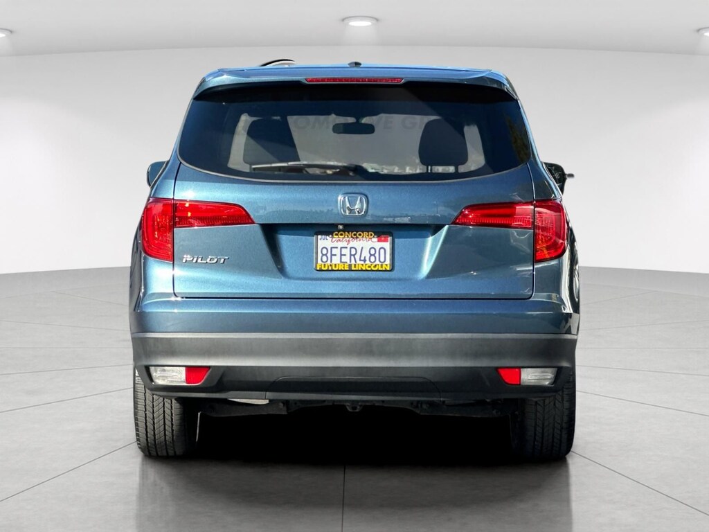 Used 2018 Honda Pilot EX FWD SUV