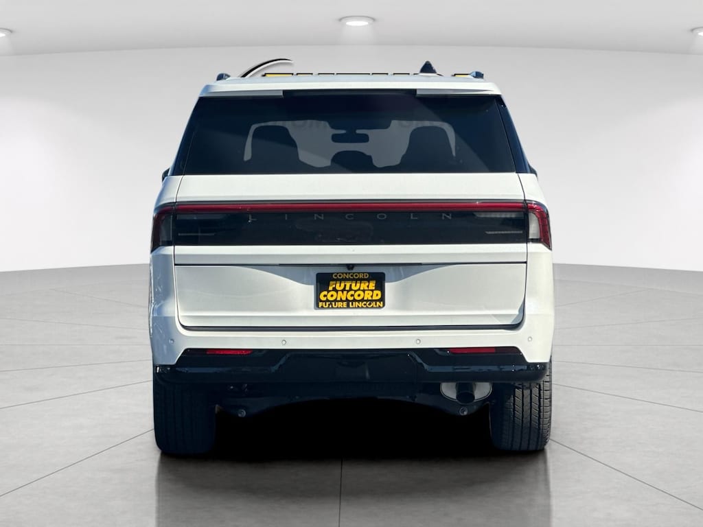 New 2026 Lincoln Navigator L Reserve SUV