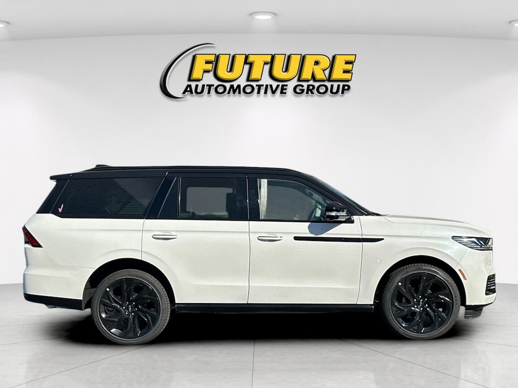 New 2027 Lincoln Navigator Black Label SUV