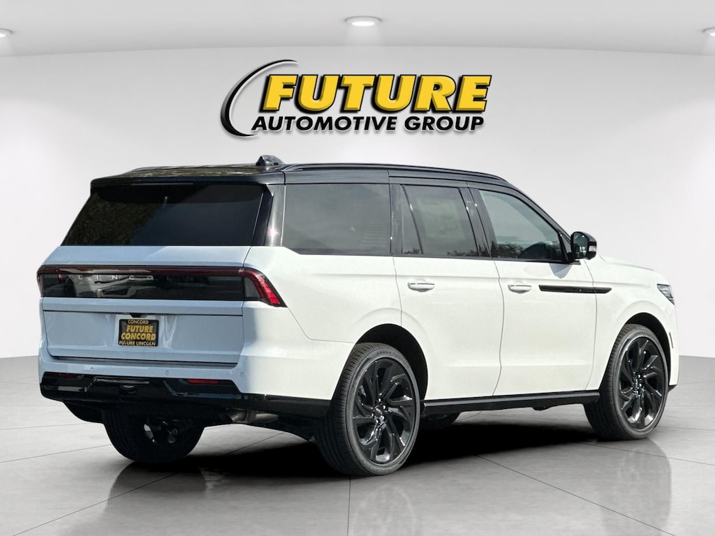 New 2027 Lincoln Navigator Black Label SUV
