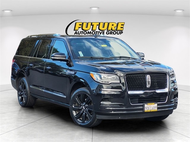 2022 Lincoln Navigator SUV 