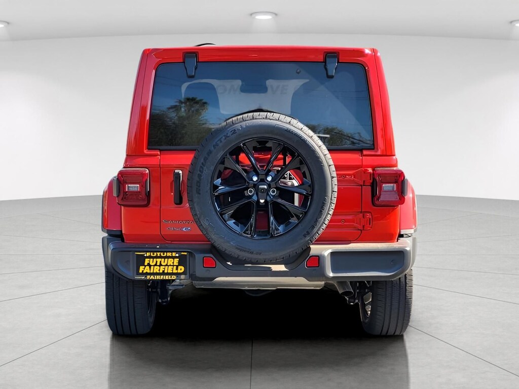 Used 2025 Jeep Wrangler 4xe Sahara SUV