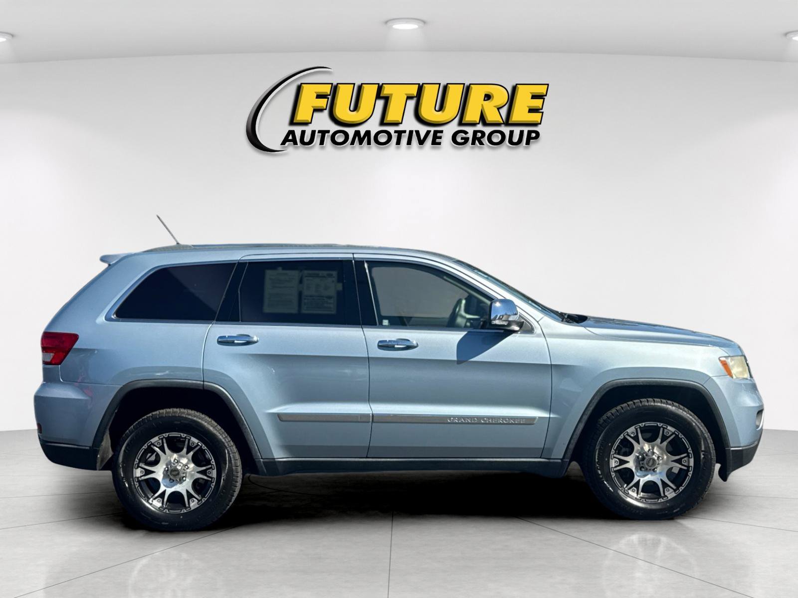 Used 2013 Jeep Grand Cherokee Limited SUV