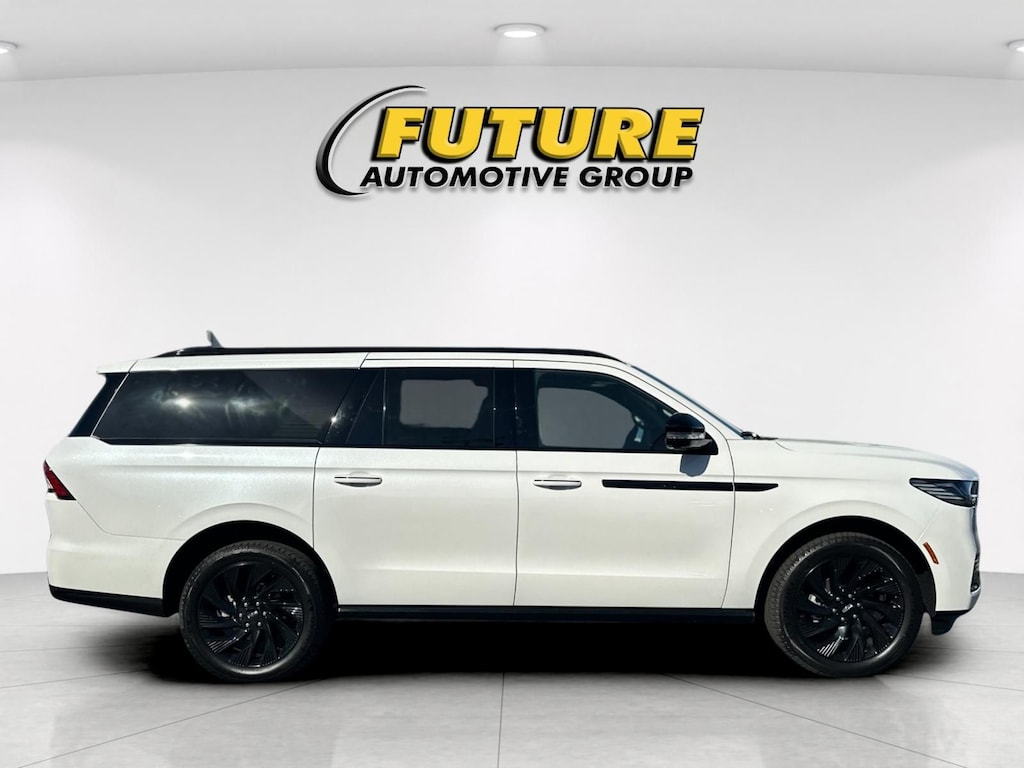 New 2026 Lincoln Navigator L Reserve SUV
