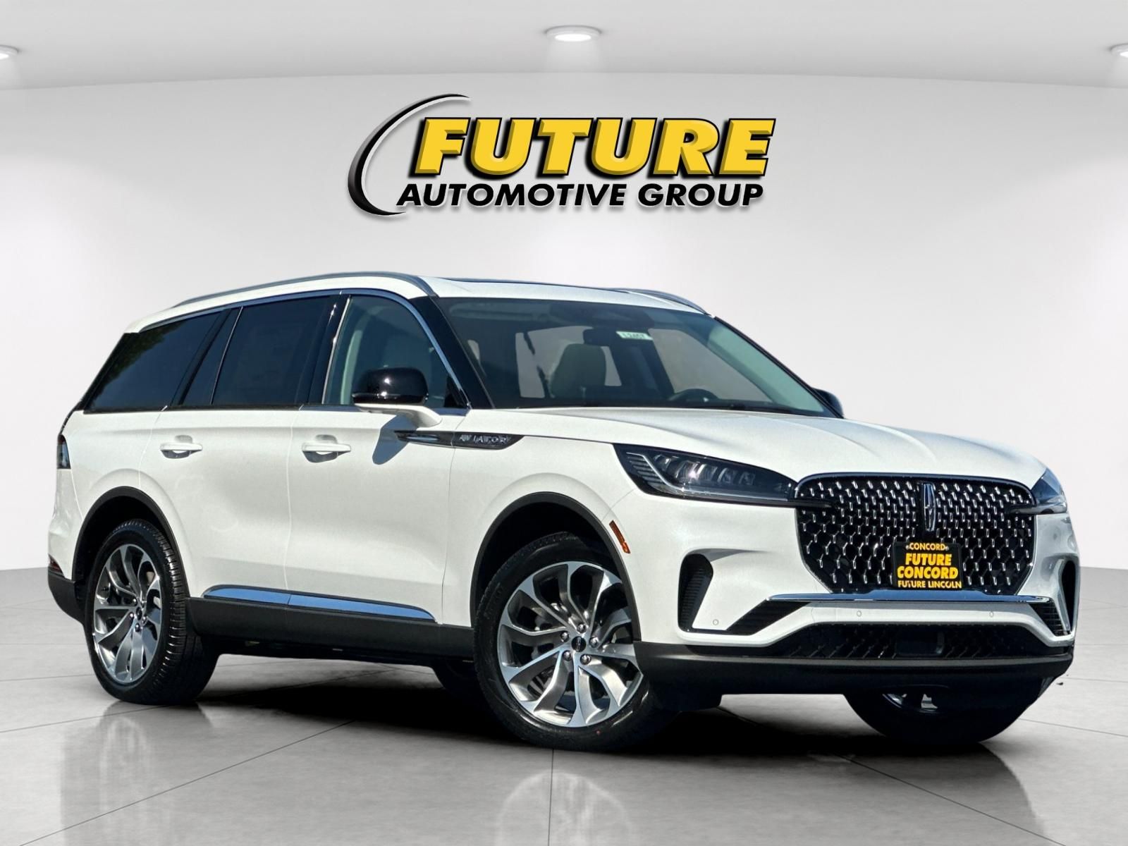 2026 Lincoln Aviator Premiere AWD's photo
