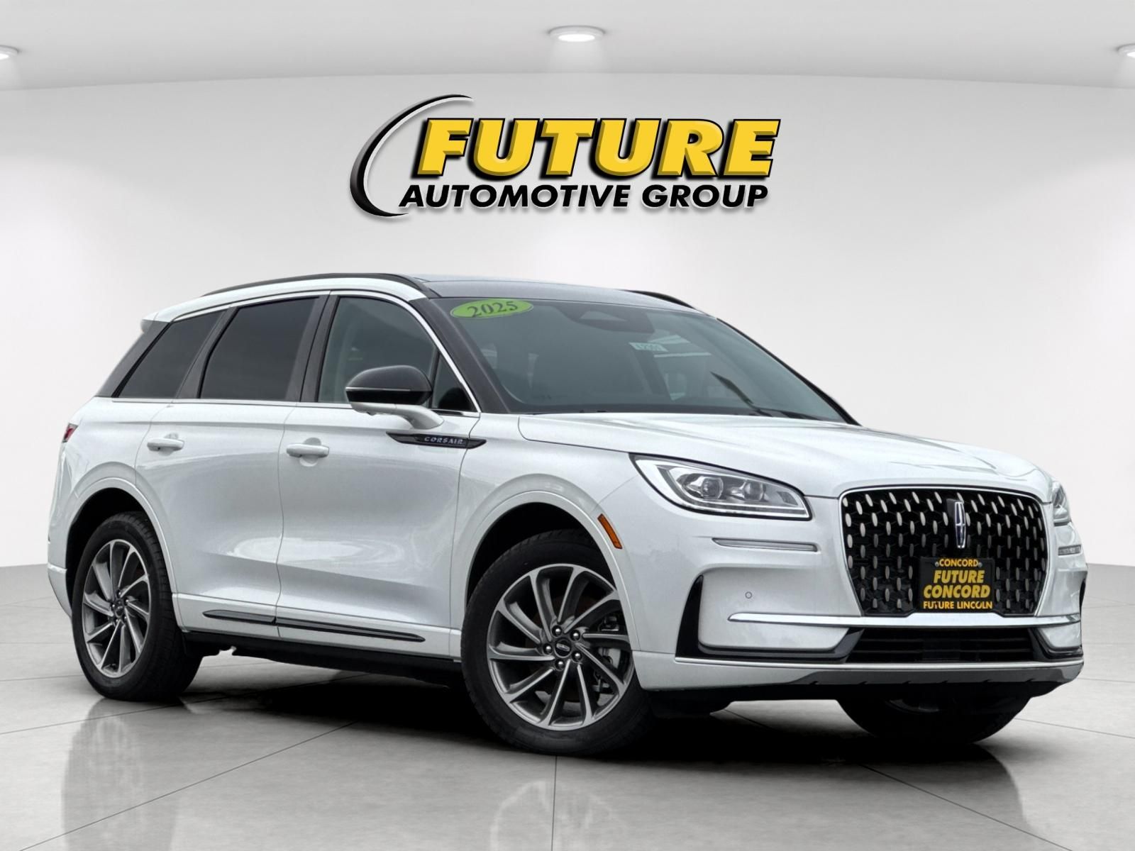 2025 Lincoln Corsair Grand Touring AWD's photo