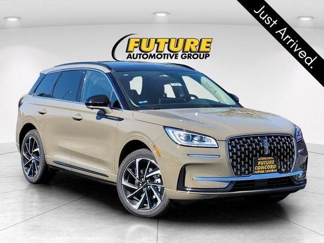 2025 Lincoln Corsair Grand Touring AWD's photo