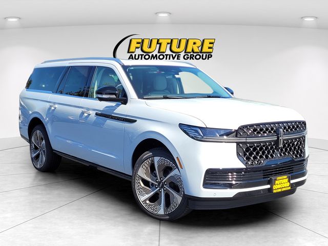 2026 Lincoln Navigator Black Label L 4WD's photo