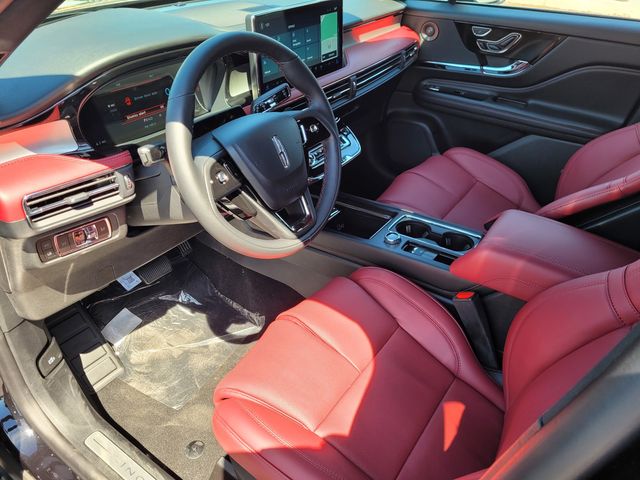 2025 Lincoln Corsair Grand Touring - Photo 9