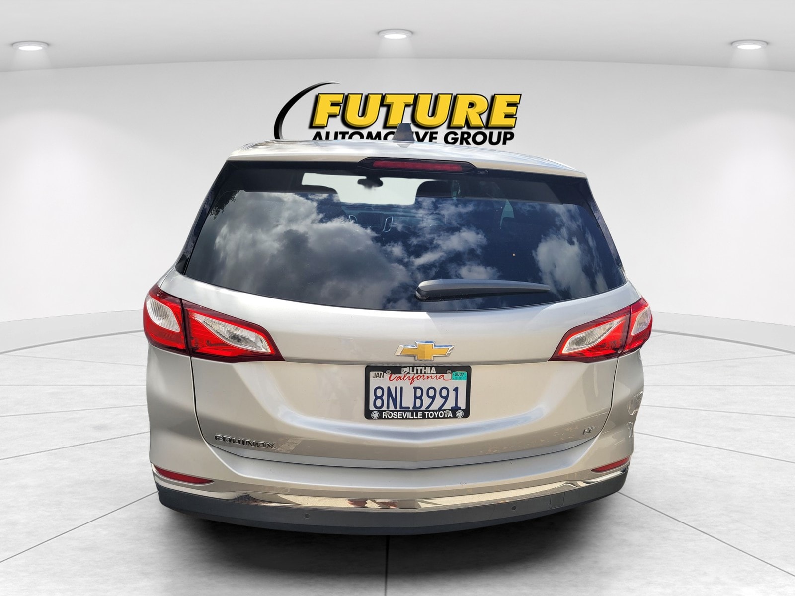 2020 Chevrolet Equinox LT photo 4