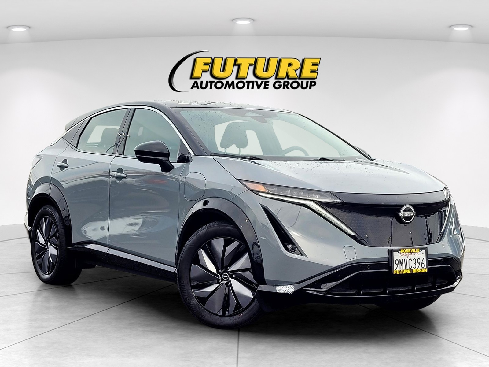 2024 Nissan ARIYA Venture+'s photo