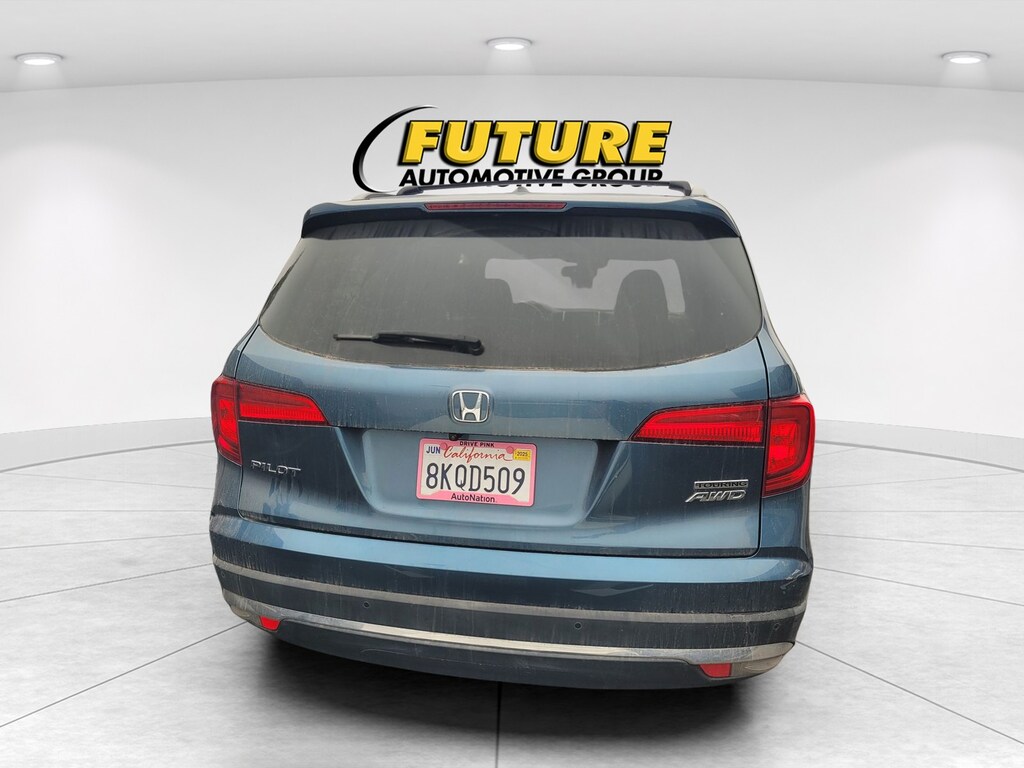 Used 2016 Honda Pilot Touring SUV