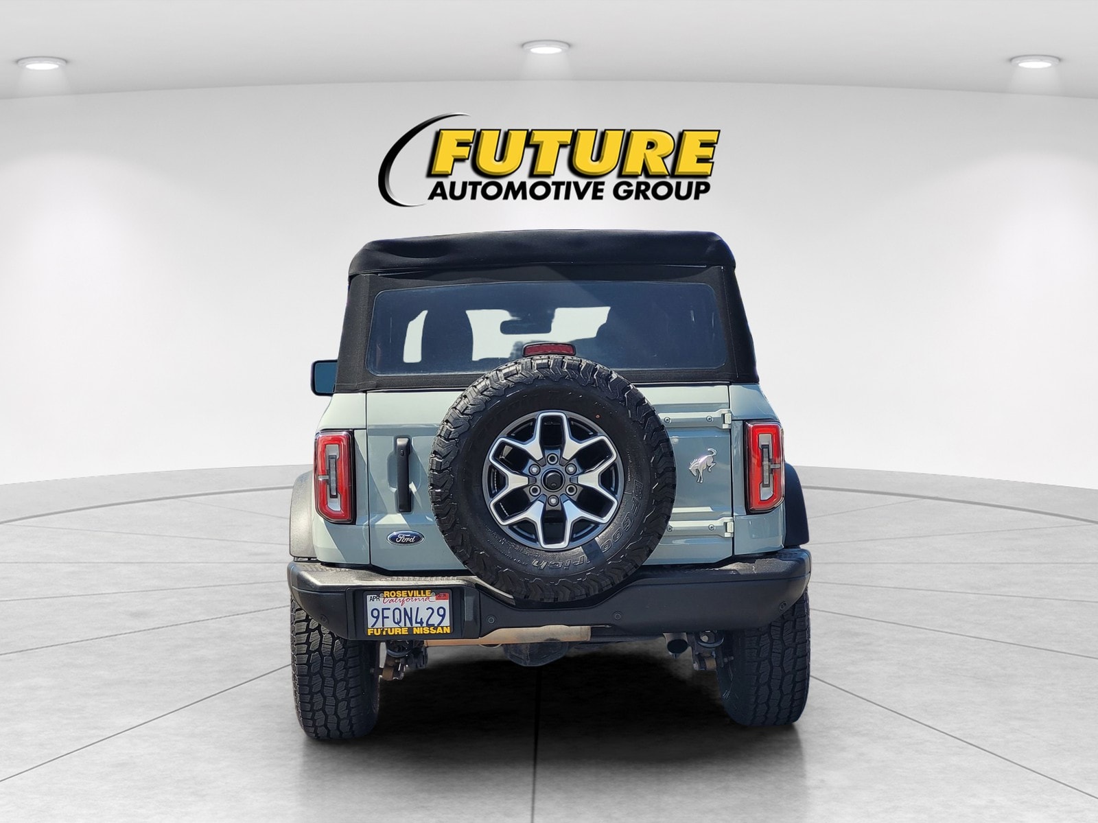 2023 Ford Bronco Badlands photo 3