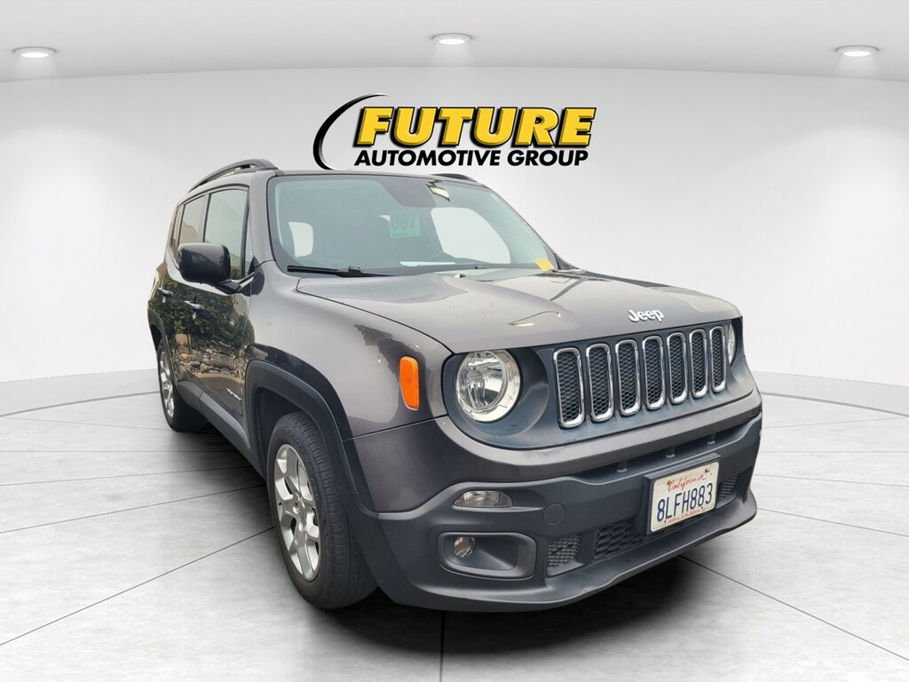 Used 2017 Jeep Renegade Latitude SUV