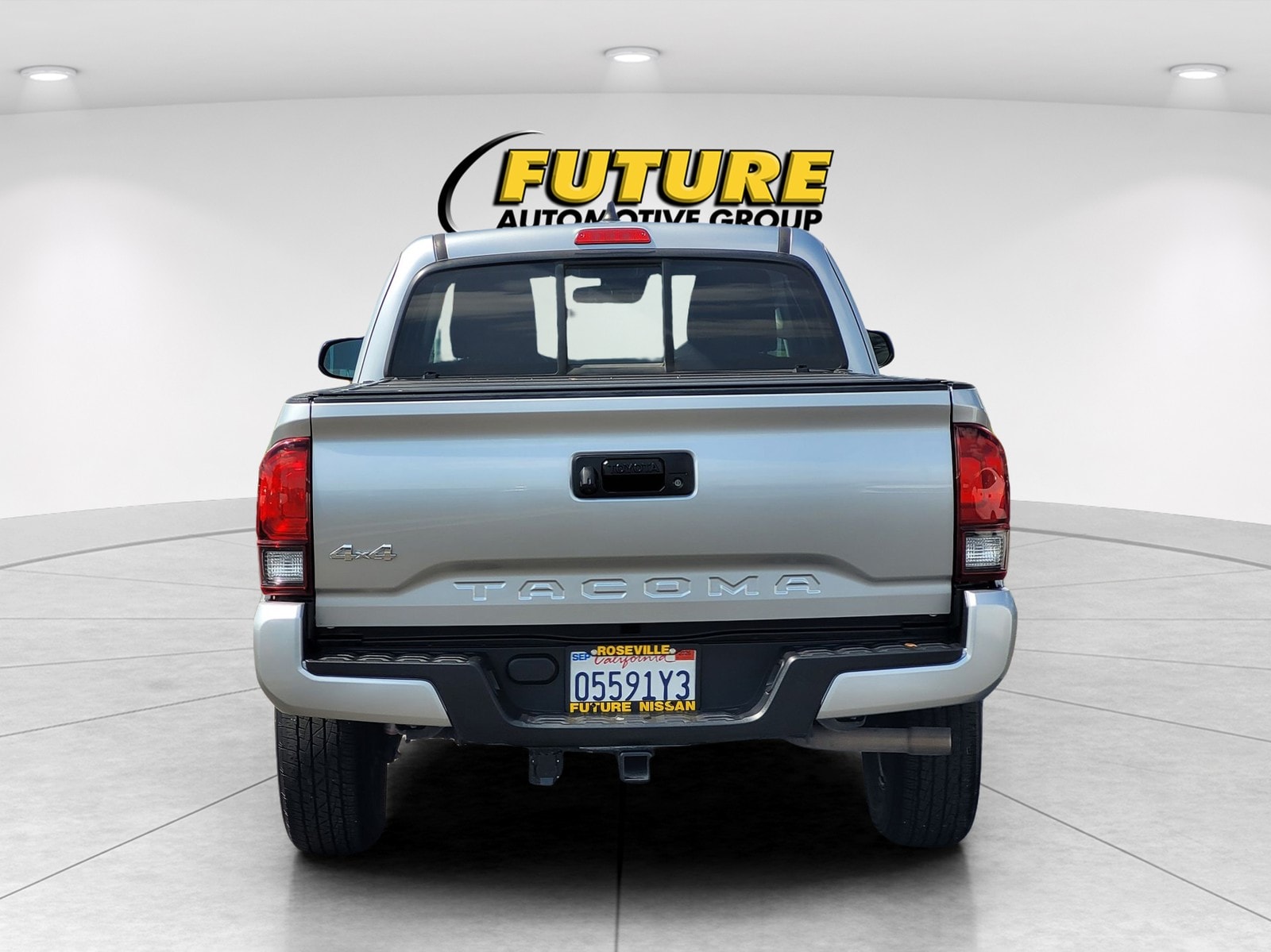 2022 Toyota Tacoma SR Access Cab photo 3
