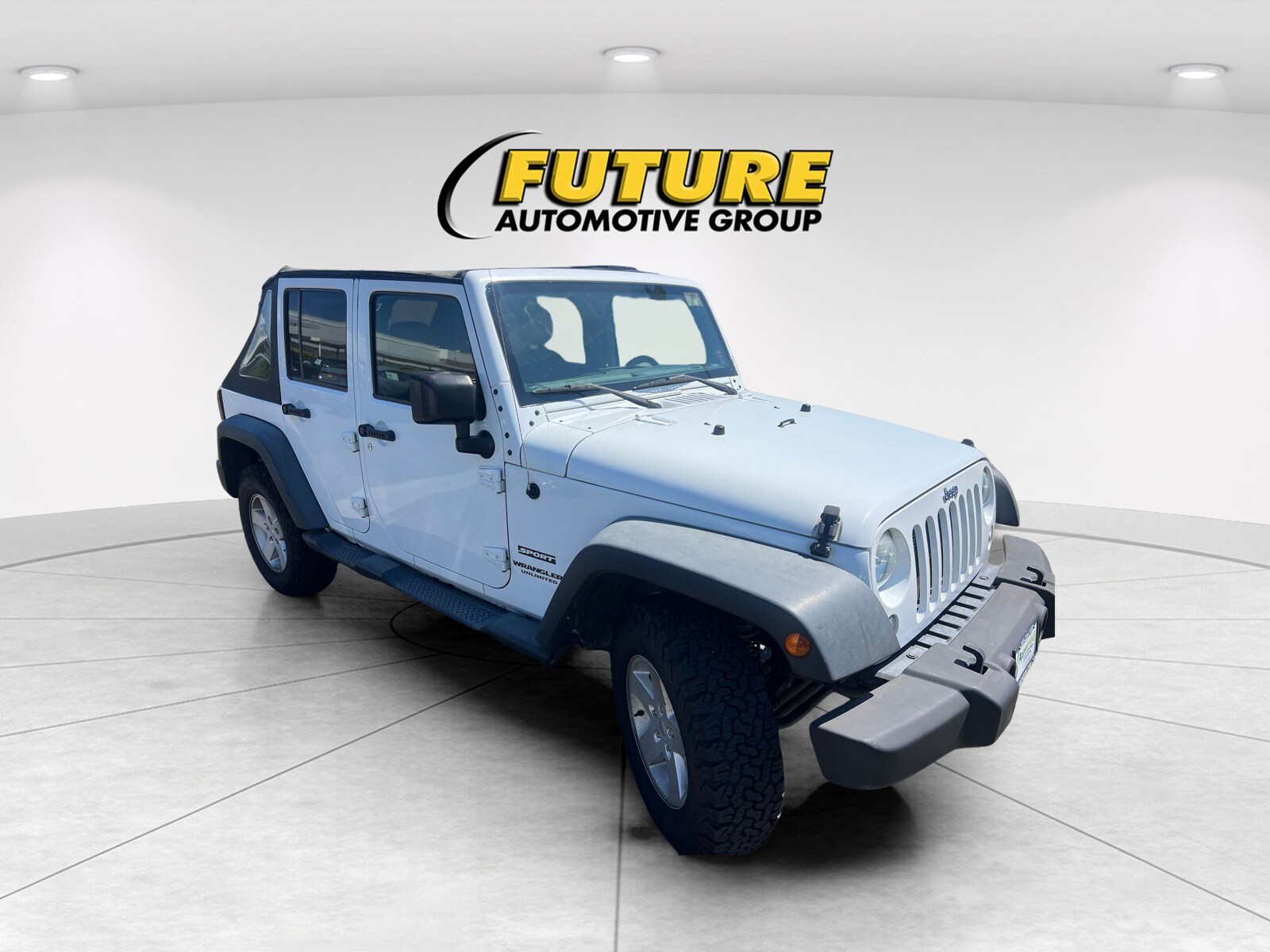2017 Jeep Wrangler Unlimited Sport photo 3
