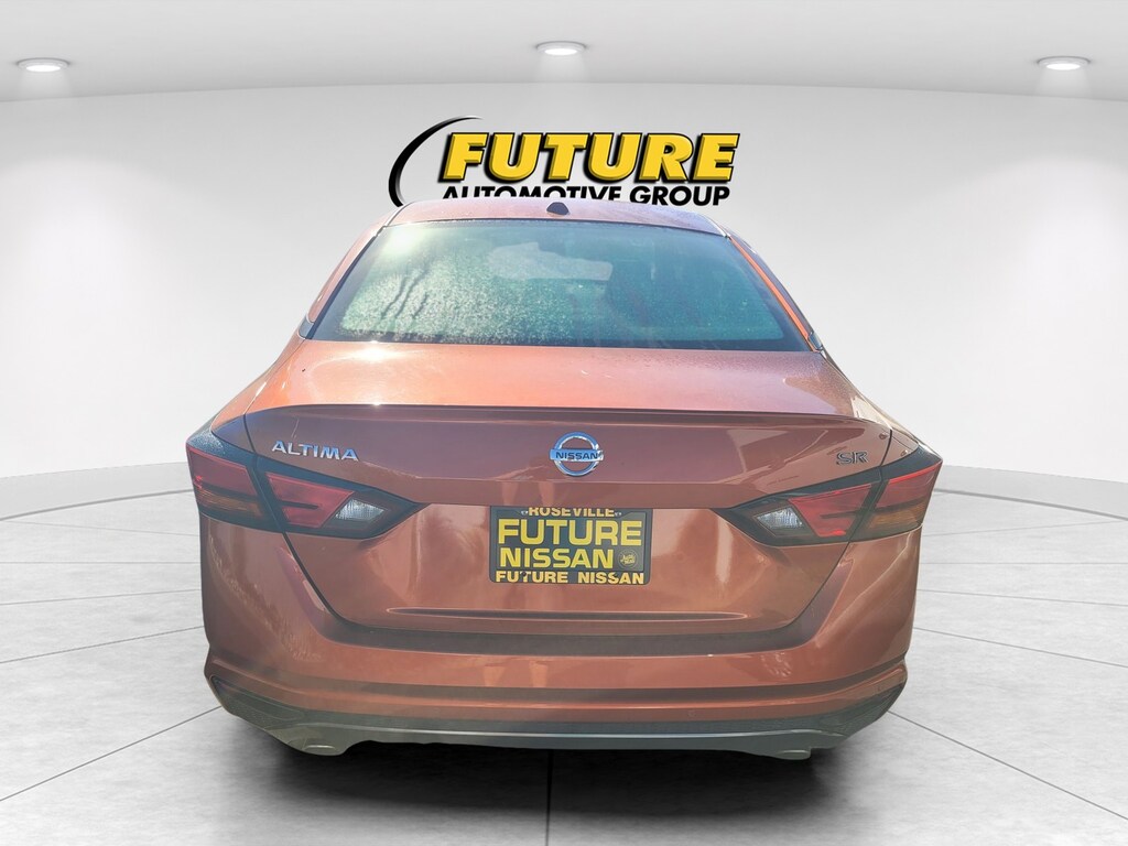 Used 2022 Nissan Altima 2.5 SR Sedan