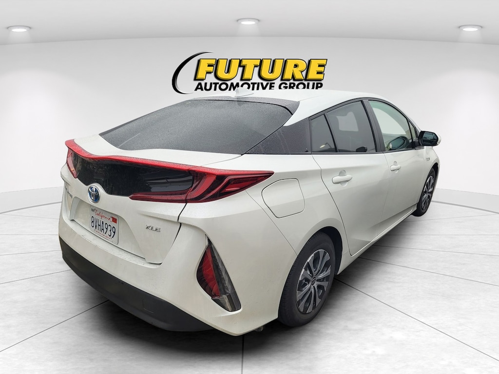 Used 2021 Toyota Prius Prime XLE Hatchback
