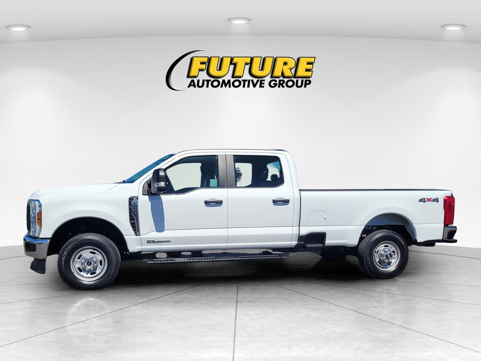 2024 Ford F-350SD XL Crew Cab photo 5