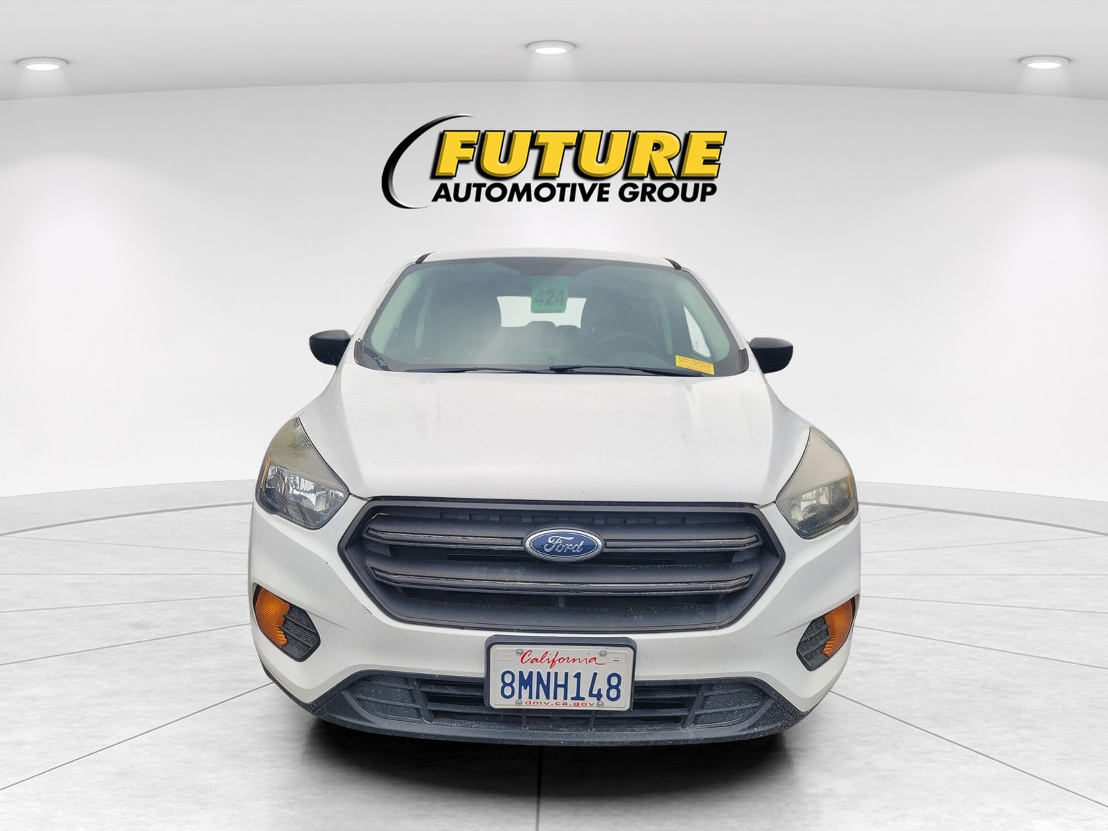 2019 Ford Escape S photo 2