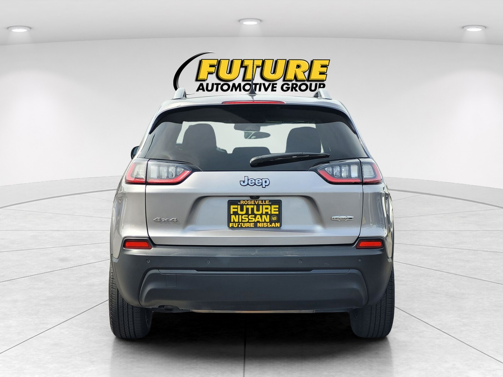 2020 Jeep Cherokee Latitude Plus photo 3