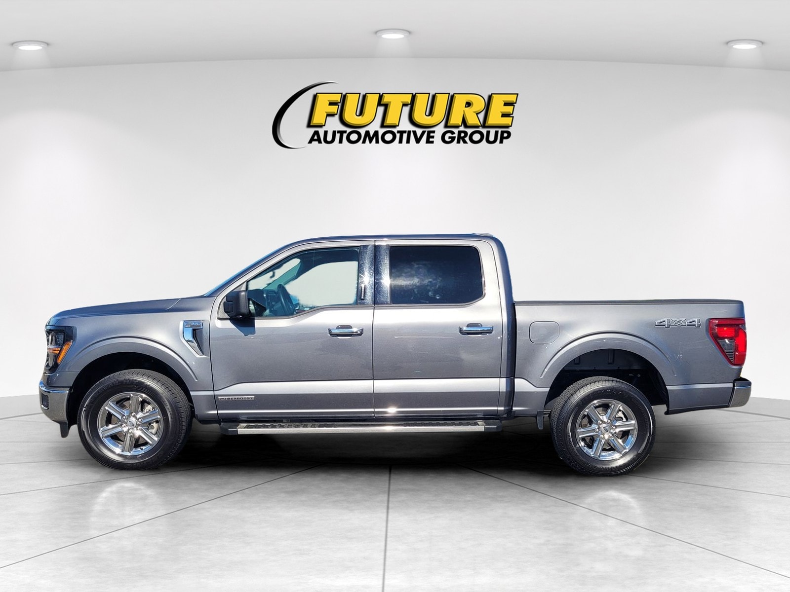 2024 Ford F-150 XLT Supercrew photo 5
