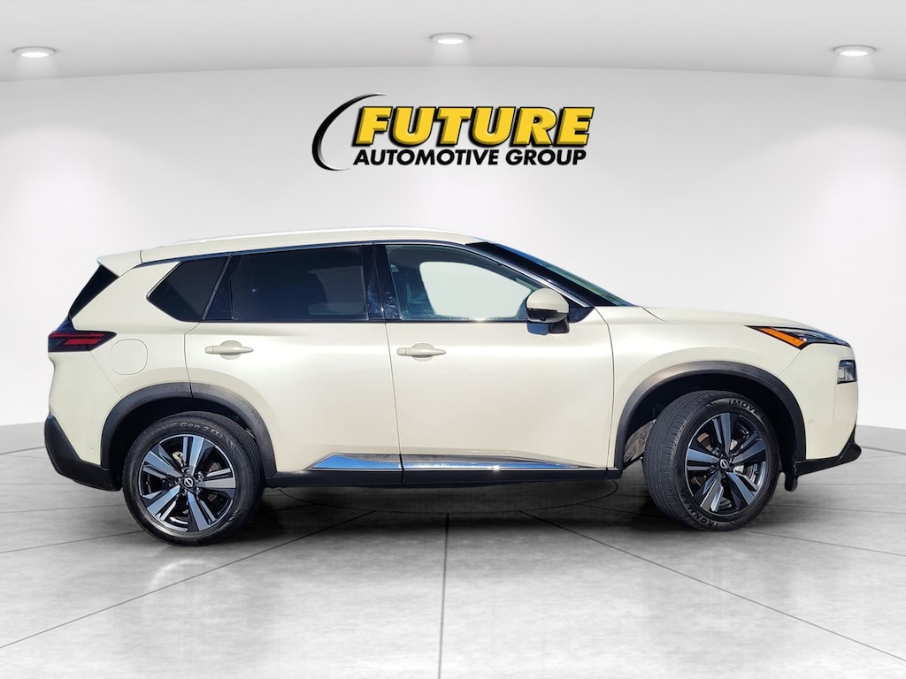 Used 2023 Nissan Rogue SL SUV