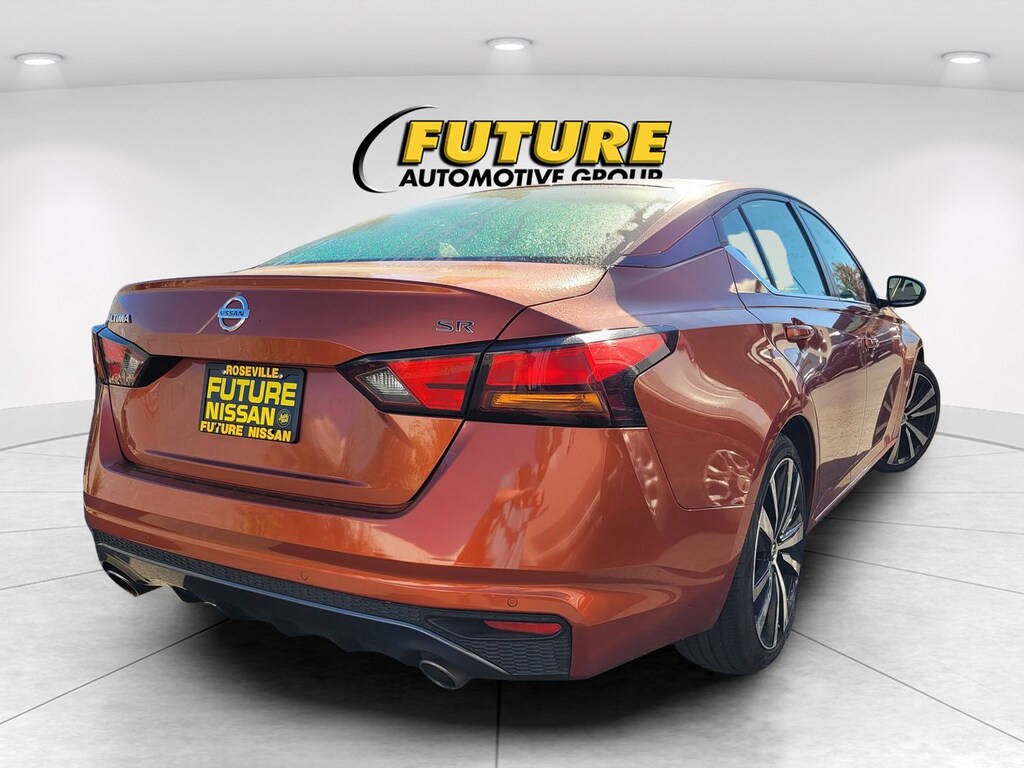 Used 2022 Nissan Altima 2.5 SR Sedan