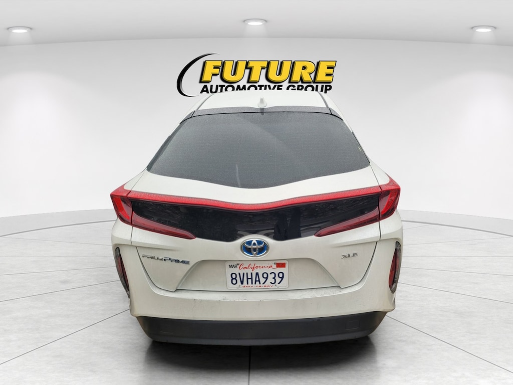 Used 2021 Toyota Prius Prime XLE Hatchback