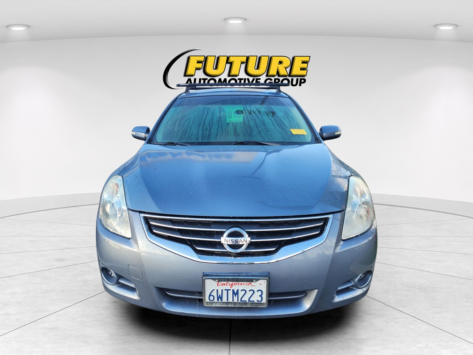 2012 Nissan Altima 3.5 SR photo 2