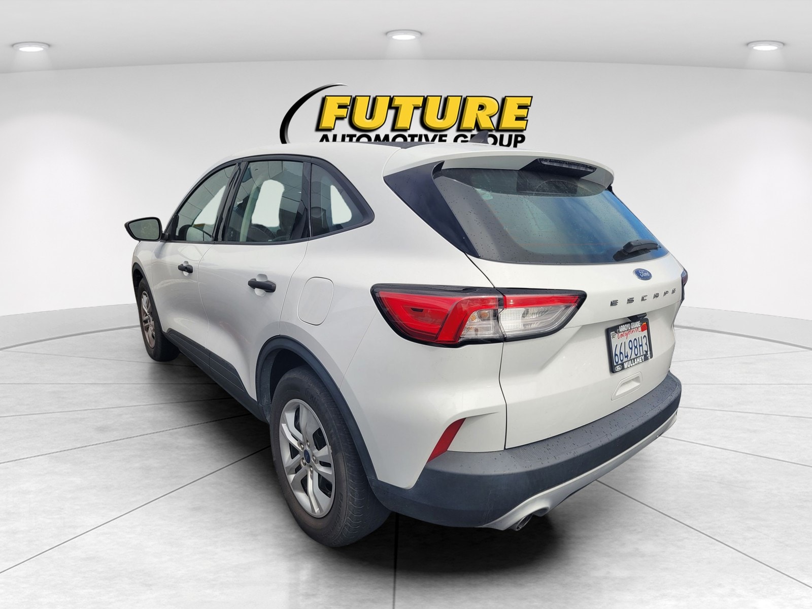2021 Ford Escape S photo 4