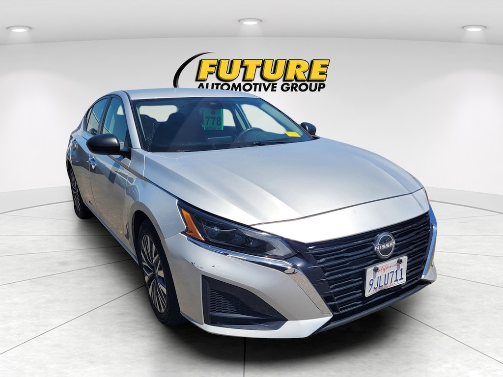 Certified 2024 Nissan Altima 2.5 SV Sedan