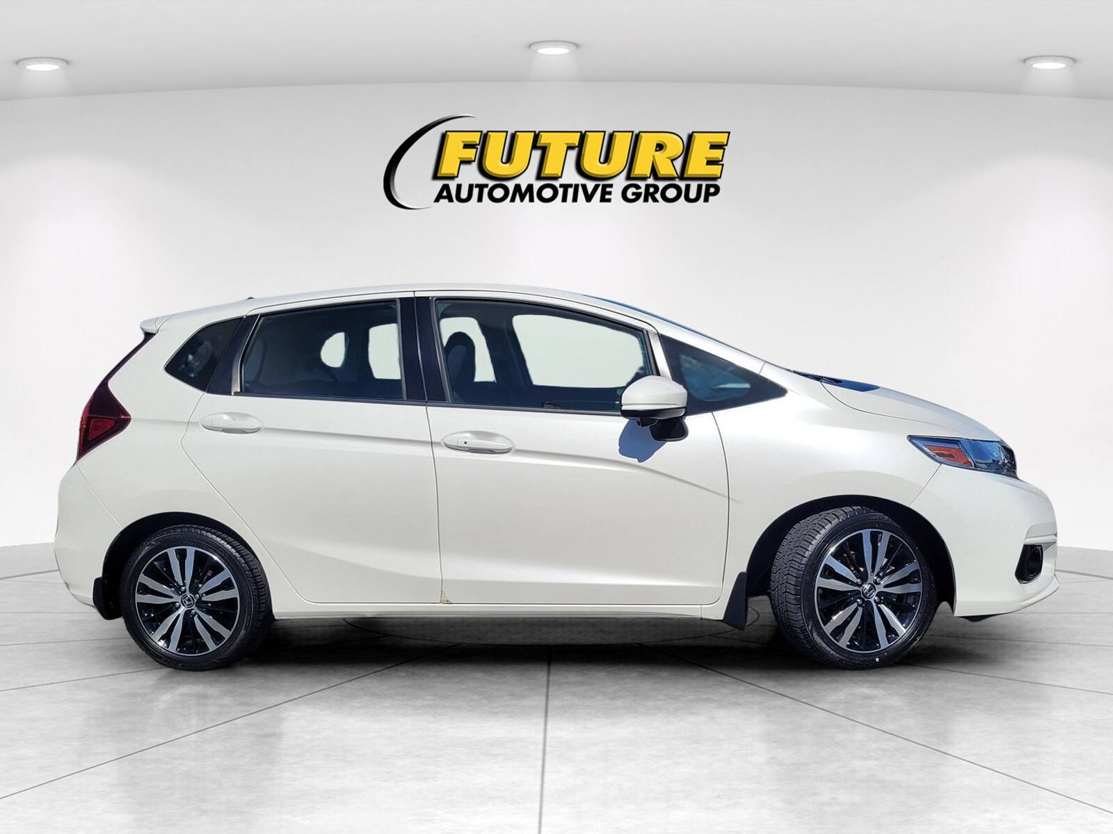 2020 Honda Fit EX photo 2