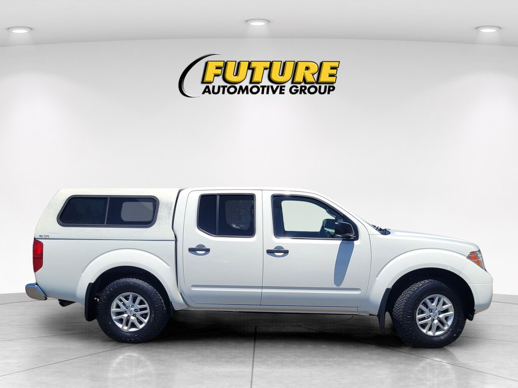 Used 2016 Nissan Frontier SV Crew Cab