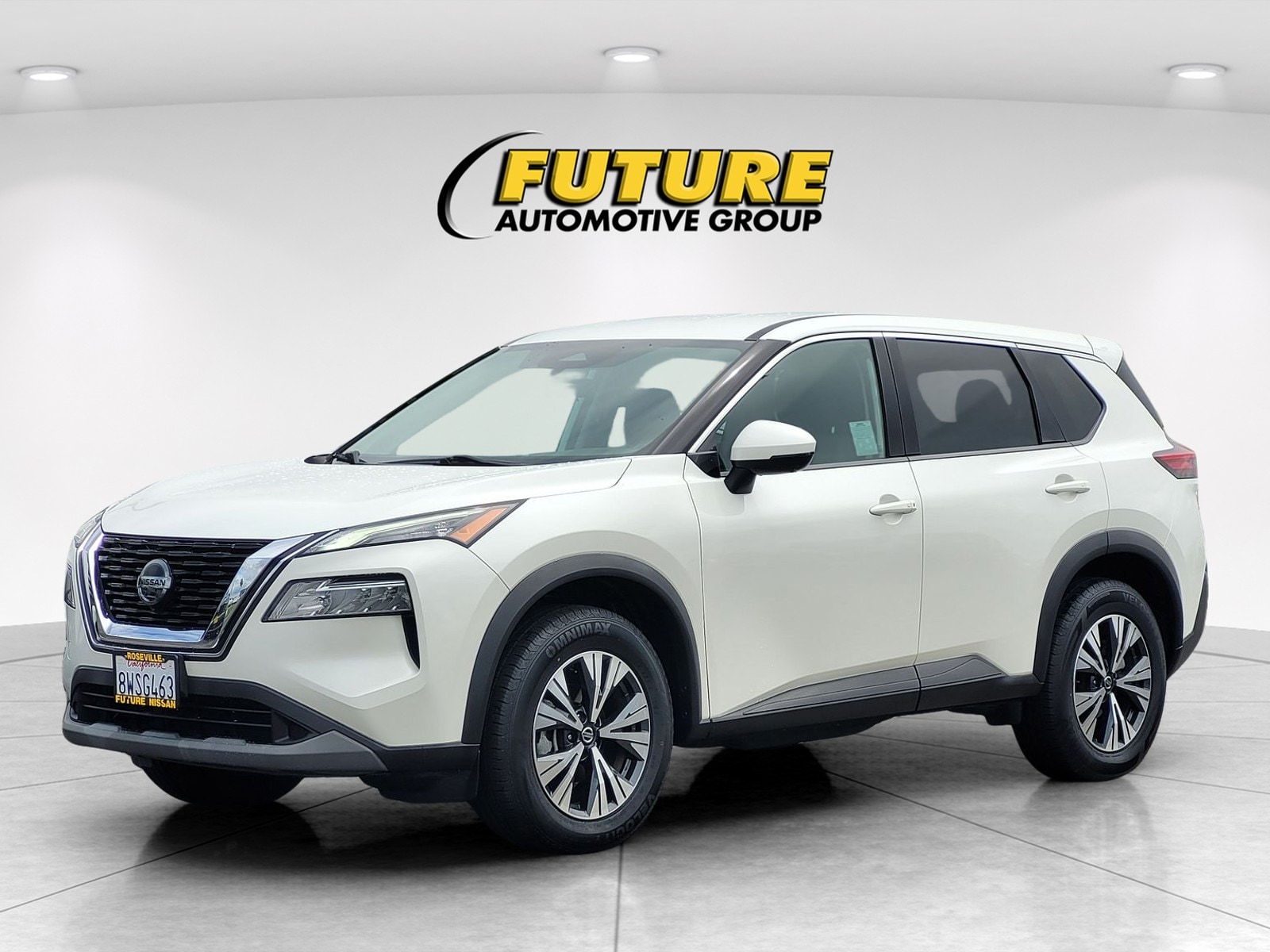 2021 Nissan Rogue SV photo 4