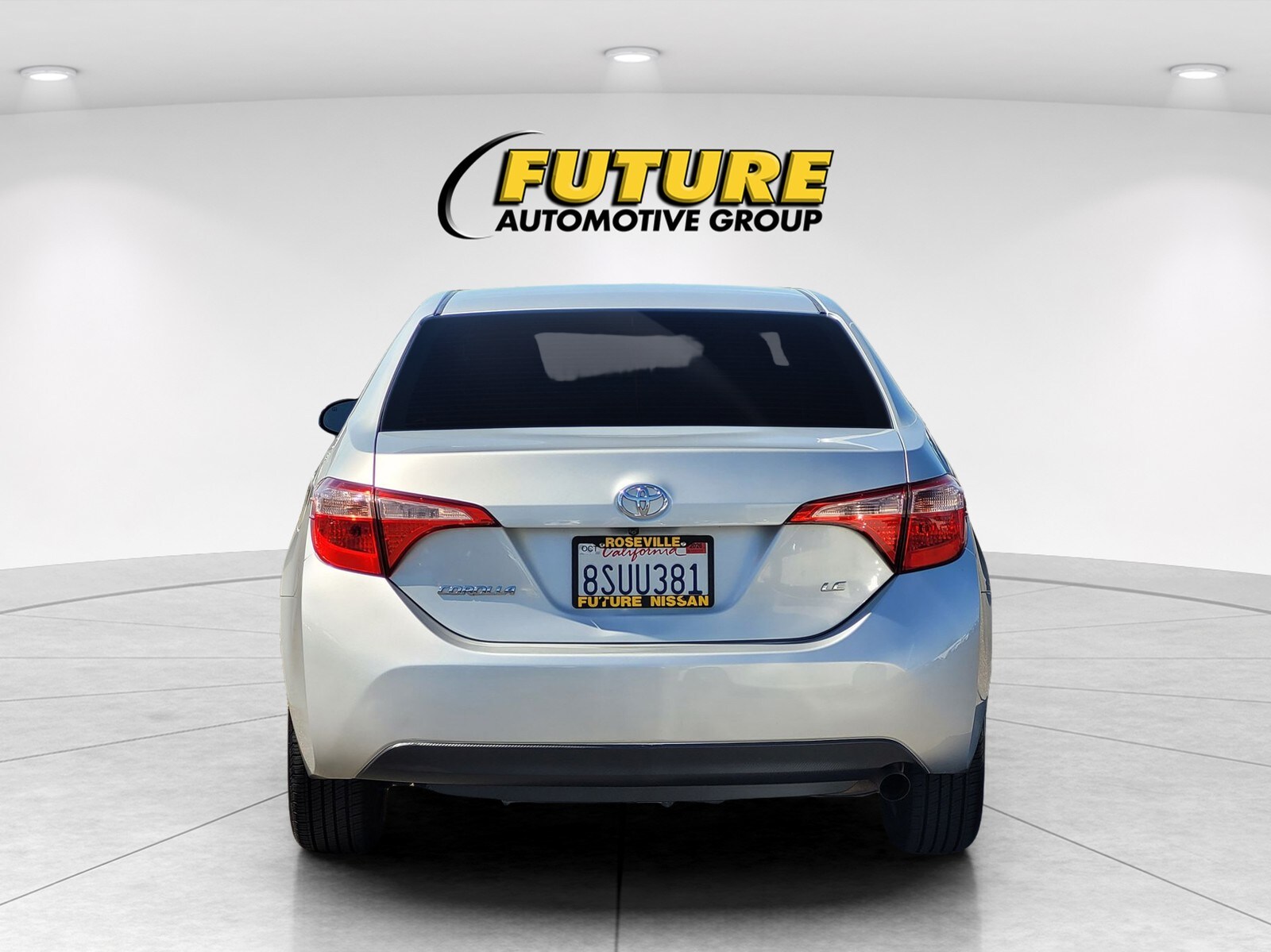 2019 Toyota Corolla LE photo 3