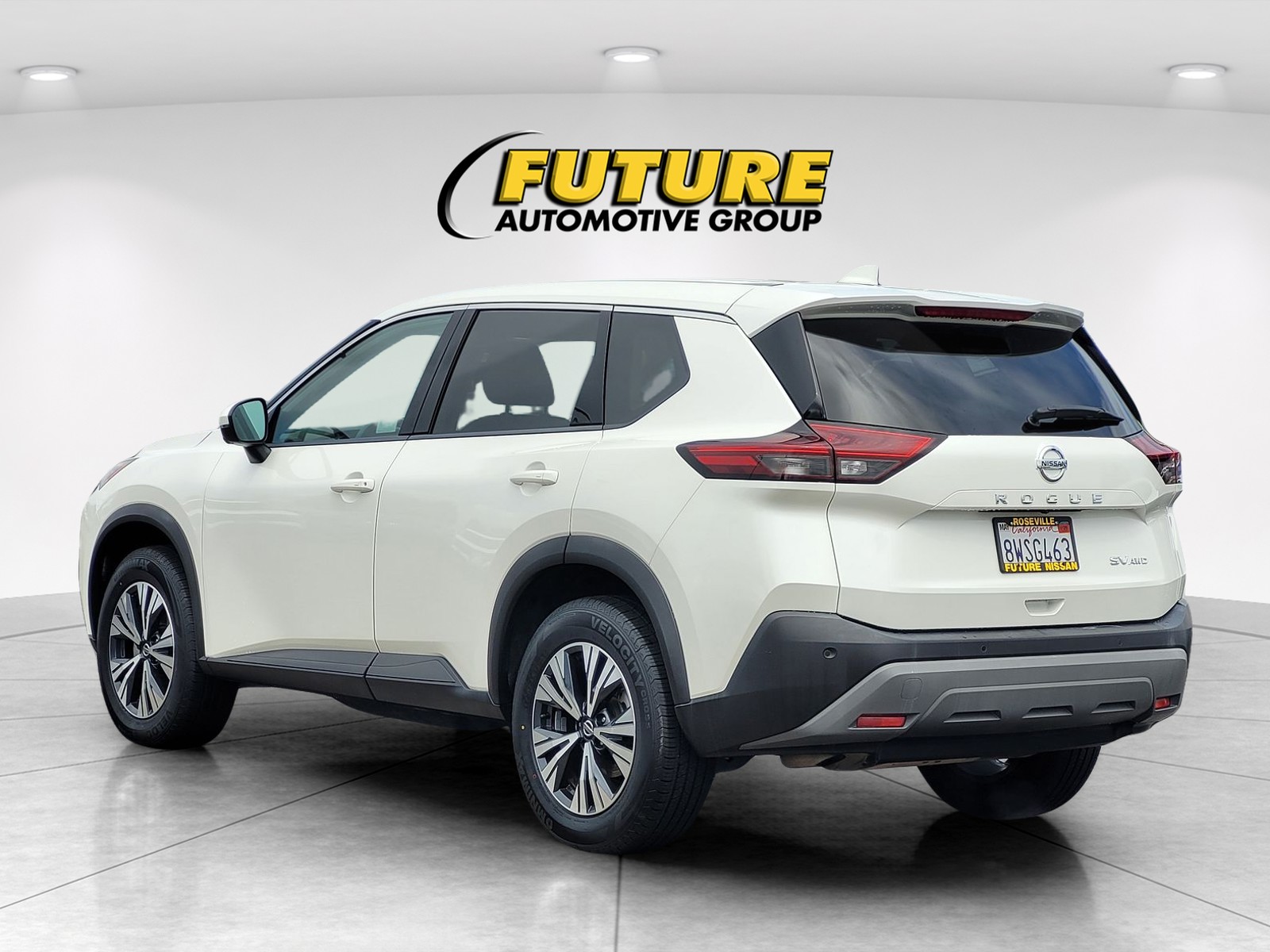 2021 Nissan Rogue SV photo 6
