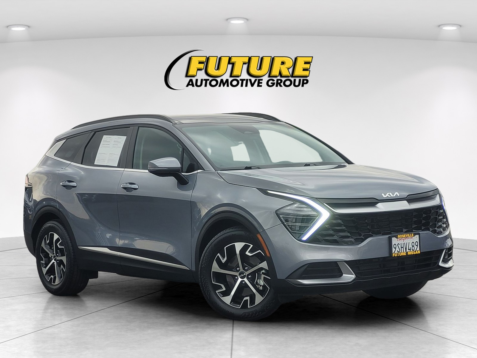 Used 2025 Kia Sportage EX SUV