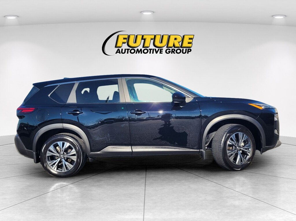 Used 2023 Nissan Rogue SV SUV