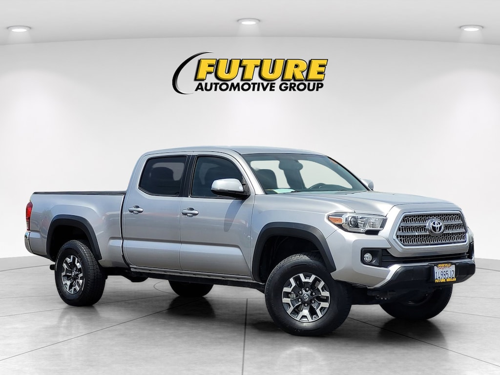 Used 2017 Toyota Tacoma TRD Off-Road Double Cab