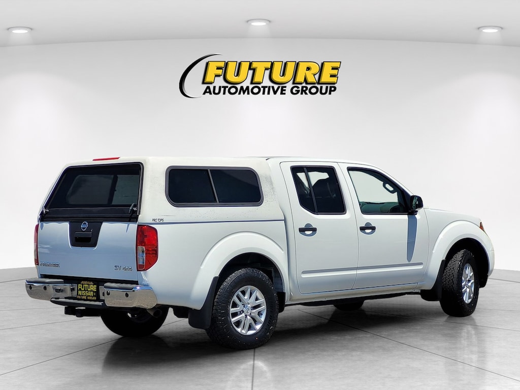 Used 2016 Nissan Frontier SV Crew Cab
