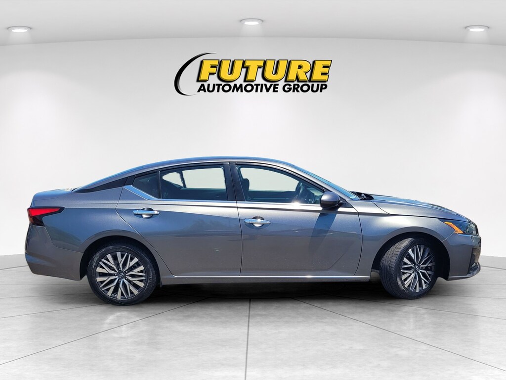 Certified 2023 Nissan Altima 2.5 SV Sedan