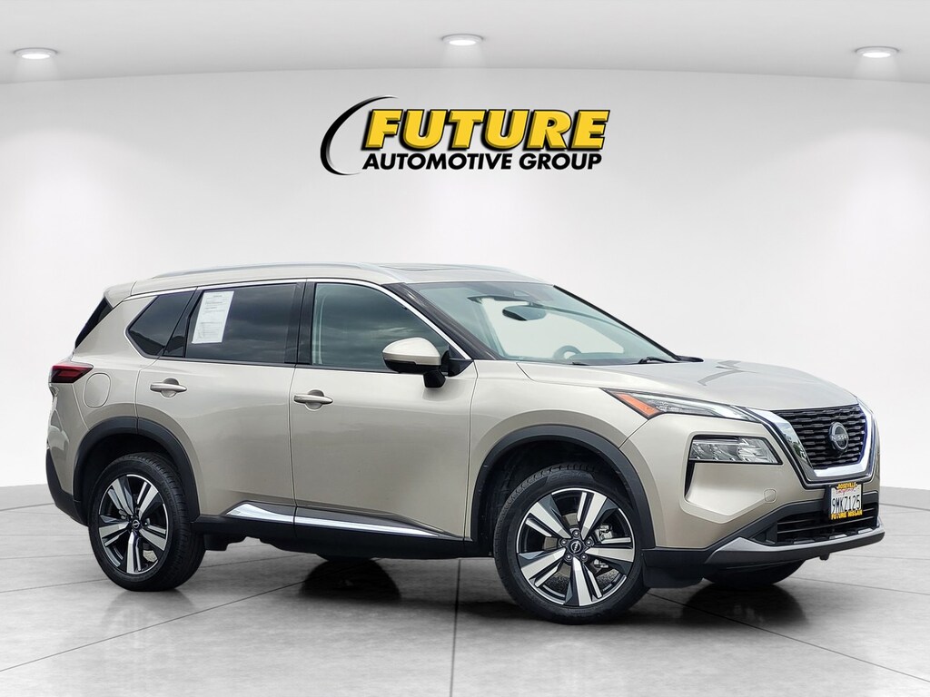 Used 2023 Nissan Rogue SL