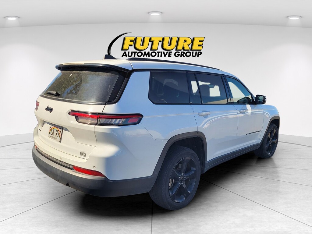 Used 2023 Jeep Grand Cherokee L Altitude SUV