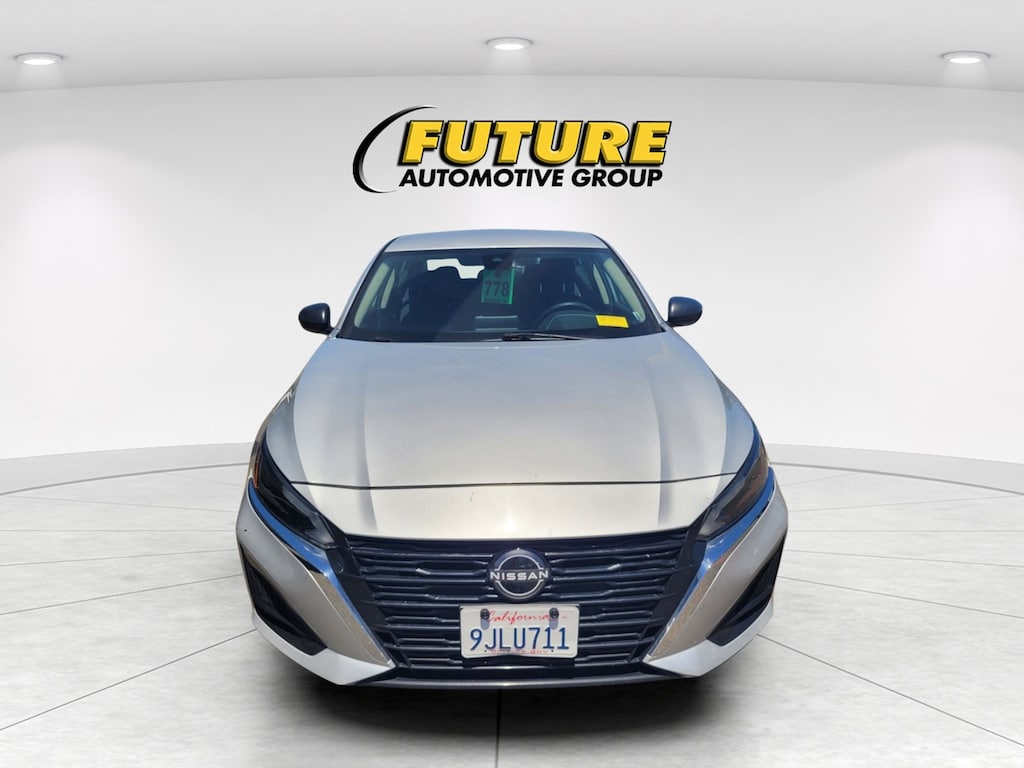 Certified 2024 Nissan Altima 2.5 SV Sedan