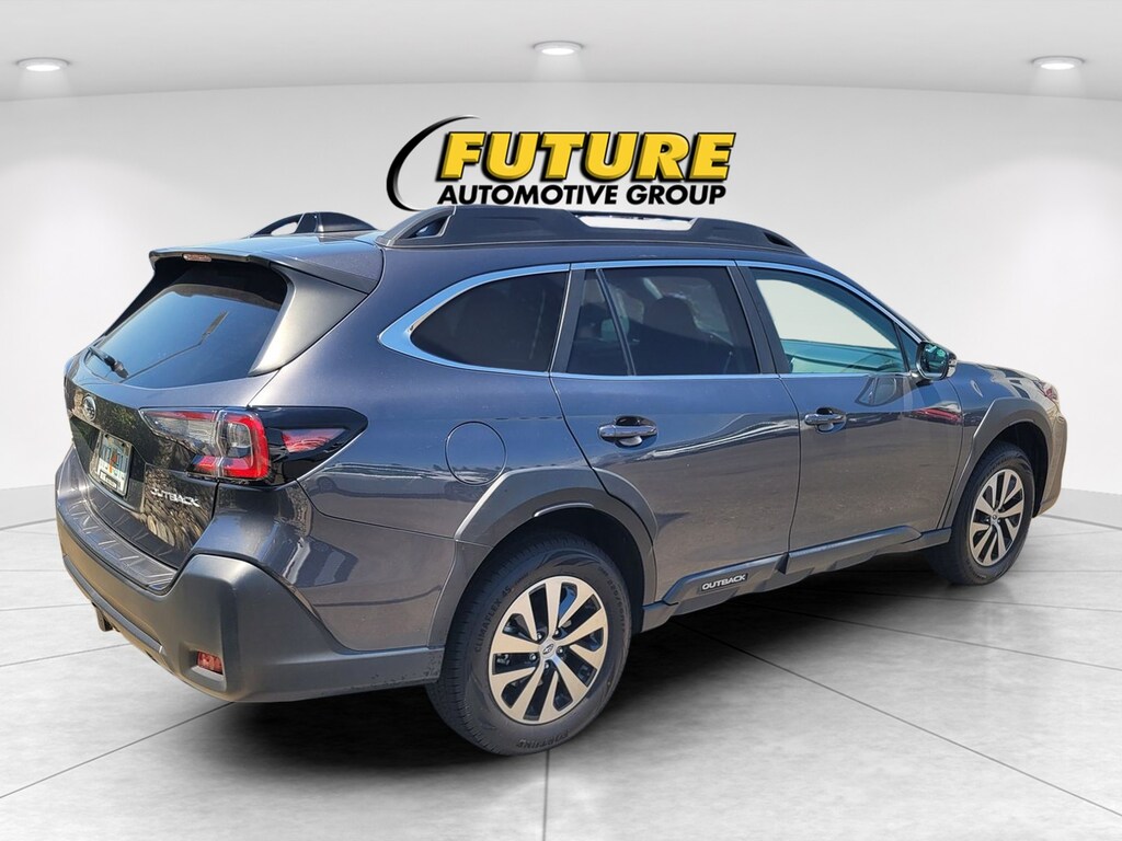 Used 2024 Subaru Outback Premium SUV