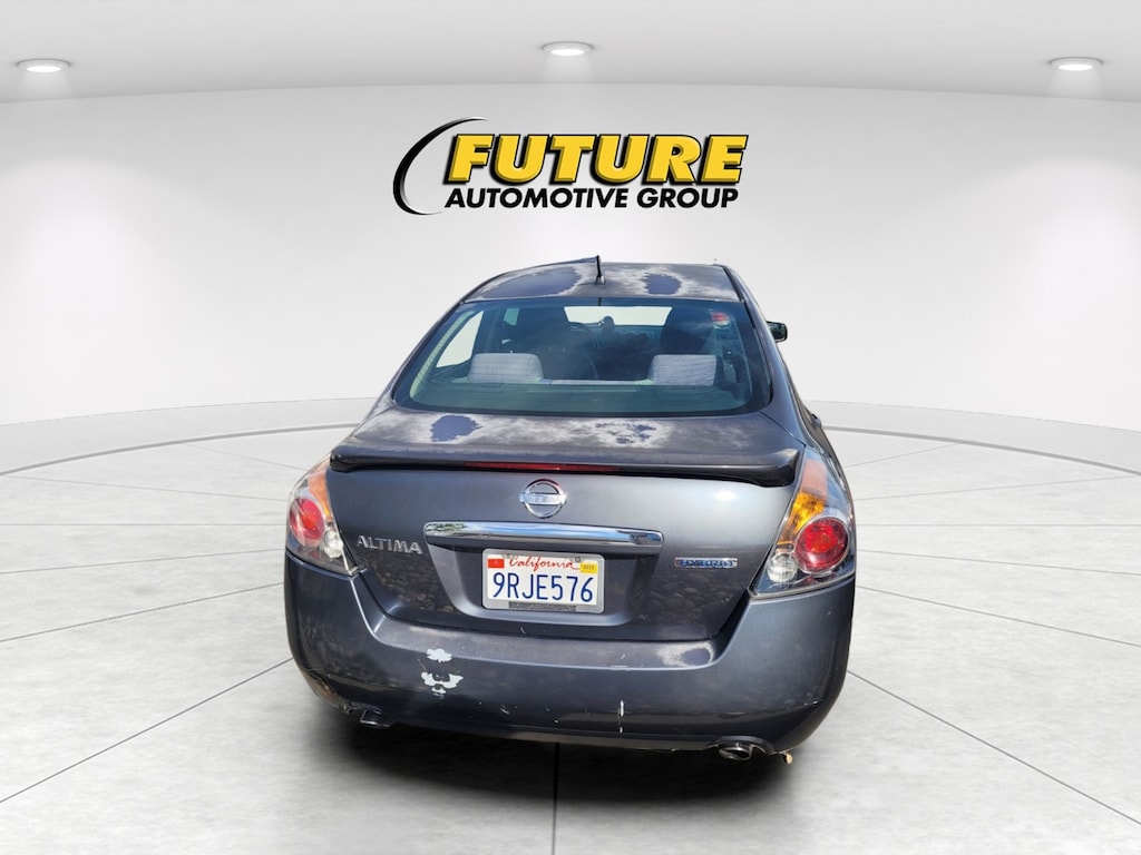 Certified 2024 Nissan Sentra SV Sedan