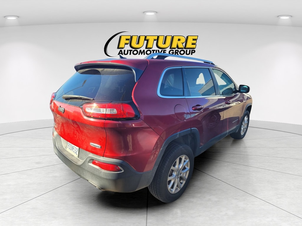 Used 2014 Jeep Cherokee Latitude SUV